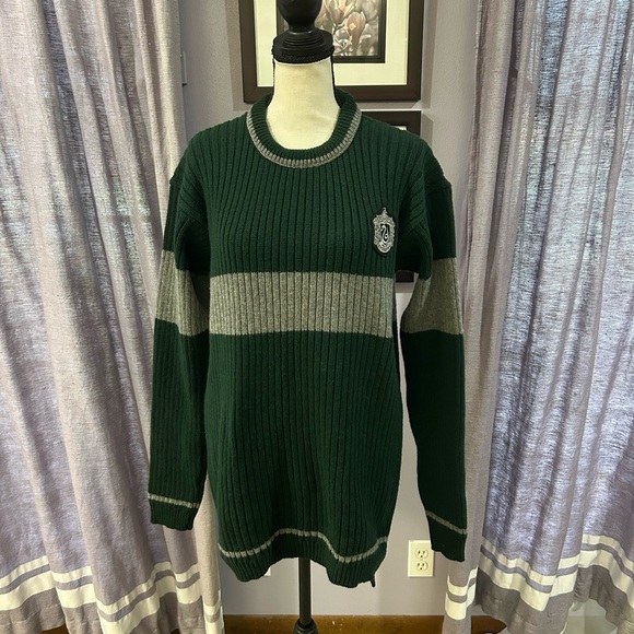 NWT Harry Potter Slytherin Crewneck Sweater - Picture 3 of 8